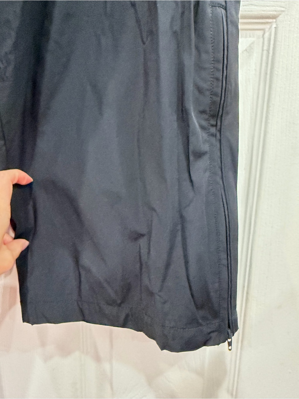 SKIMS NIKE NWT Woven Nylon Pants in OBSIDIAN SZ XS - Picture 9 of 10
